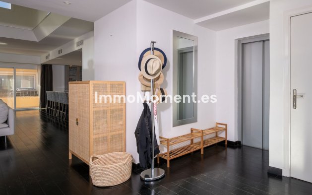 Revente - Appartement - Marbella - Elviria