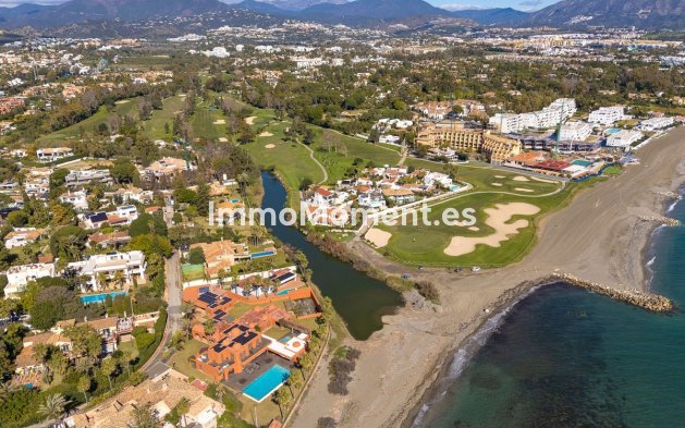 Revente - Villa - Marbella - Guadalmina Baja