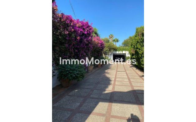Revente - Villa - Marbella - Guadalmina Baja