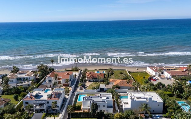 Resale - Villa - Marbella - Marbesa