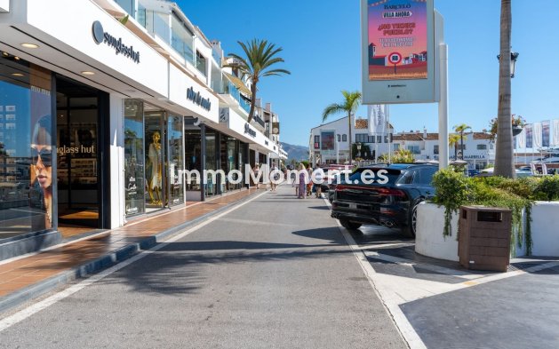 Wiederverkauf - Wohnung - Marbella - Puerto Banús