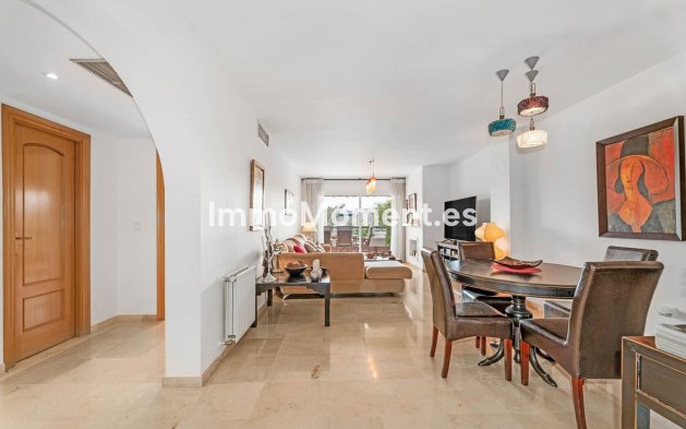 Wiederverkauf - Wohnung - Marbella - Guadalmina Alta