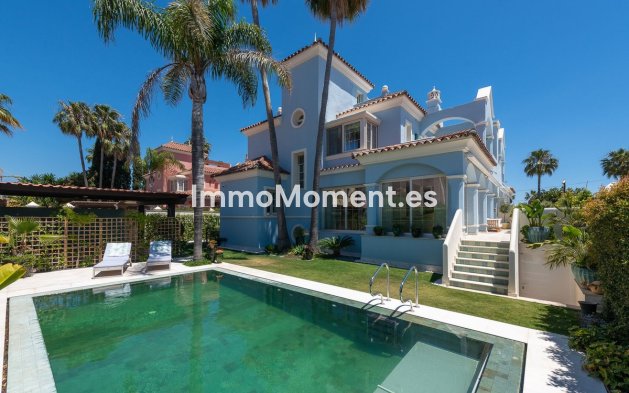 Revente - Villa - Marbella - Puerto Banús