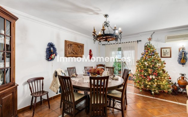 Revente - Villa - Estepona  - Estepona Centro