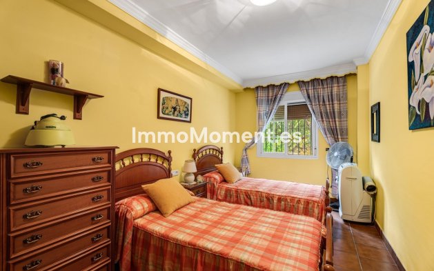 Revente - Villa - Estepona  - Estepona Centro