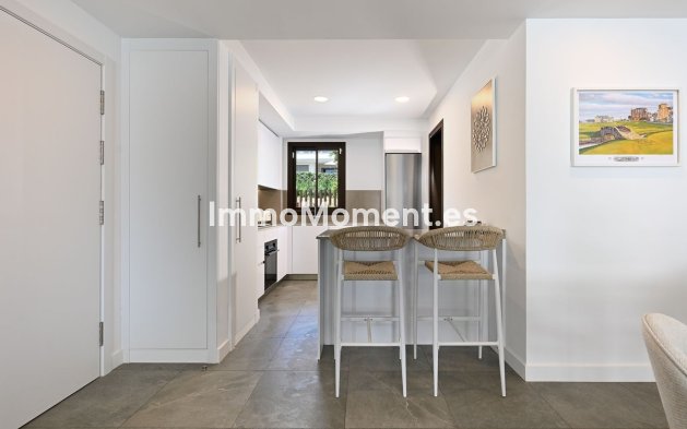 Wiederverkauf - Wohnung - Estepona  - Estepona Centro