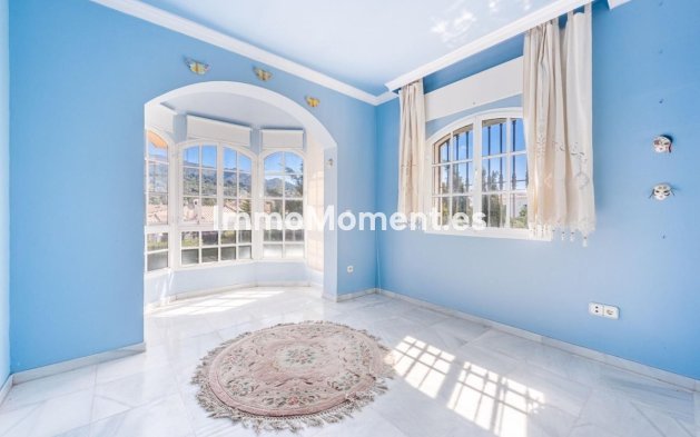 Wiederverkauf - Villa - Marbella - Marbella Centro