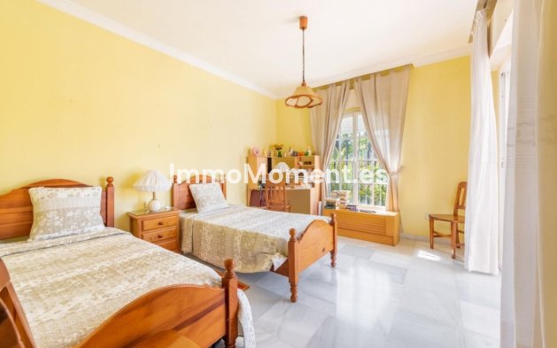 Wiederverkauf - Villa - Marbella - Marbella Centro