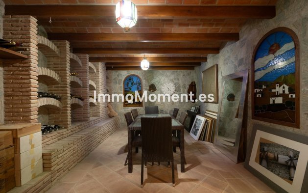 Revente - Villa - Marbella - Hacienda Las Chapas