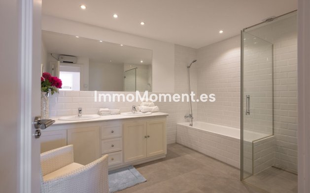 Revente - Villa - Marbella - Hacienda Las Chapas