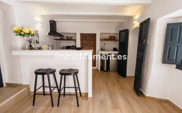 Revente - Maison mitoyenne - Intérieur                       - Guaro