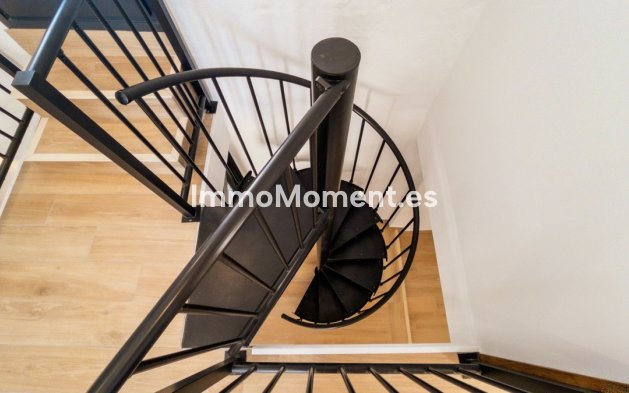 Revente - Maison mitoyenne - Intérieur                       - Guaro