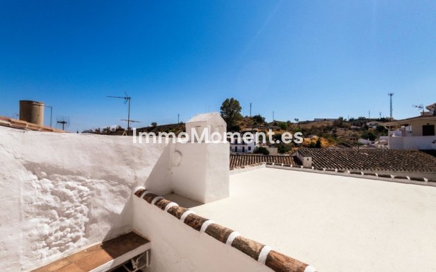 Revente - Maison mitoyenne - Intérieur                       - Guaro
