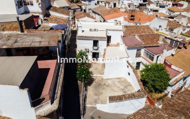 Revente - Maison mitoyenne - Intérieur                       - Guaro