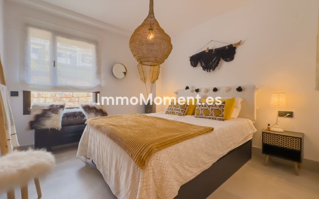 Reventa - Apartamento - Interior  - Istán