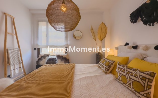 Reventa - Apartamento - Interior  - Istán