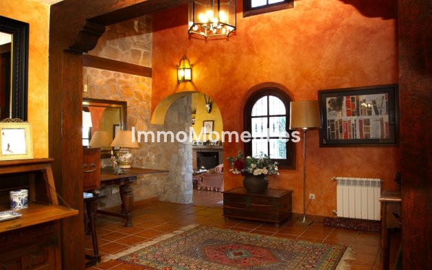 Reventa - Villa independiente - Mijas - La Cala Golf