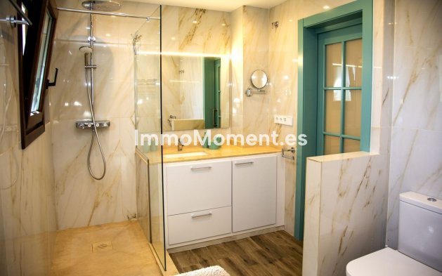 Reventa - Villa independiente - Mijas - La Cala Golf