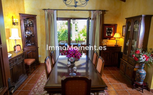 Reventa - Villa independiente - Mijas - La Cala Golf