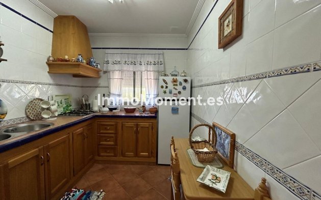 Wiederverkauf - Villa -   Inländisch - Alora