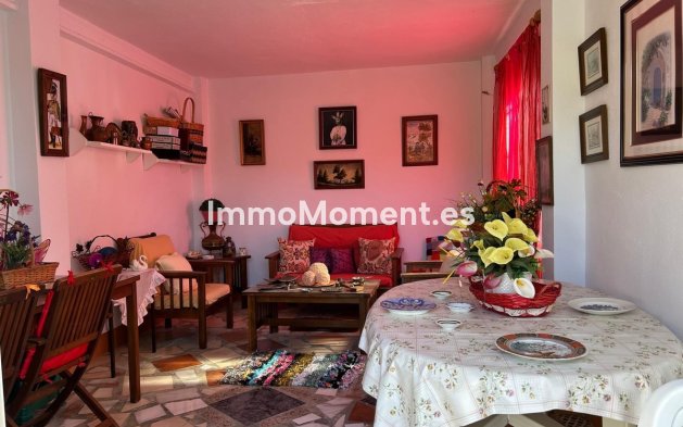 Wiederverkauf - Villa -   Inländisch - Alora