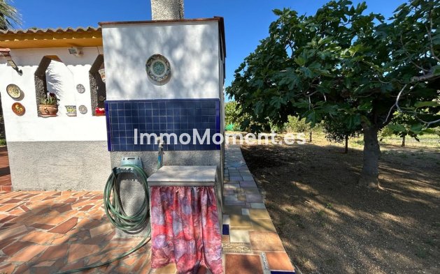 Wiederverkauf - Villa -   Inländisch - Alora