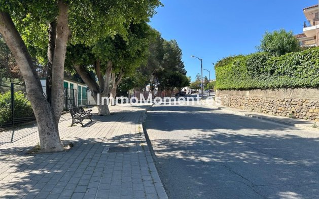 Wiederverkauf - Villa -   Inländisch - Alora