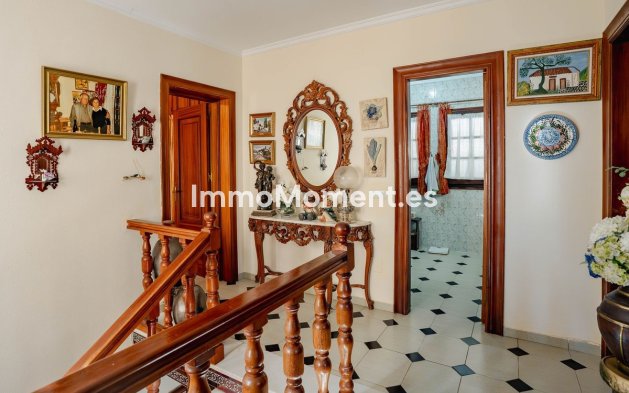 Resale - Villa - Fuengirola - Los Pacos