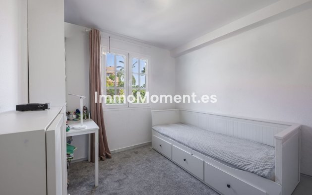 Revente - Maison mitoyenne - Estepona  - Estepona Centro