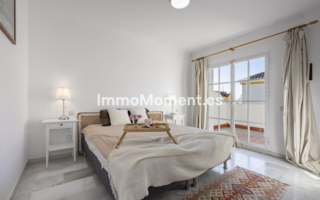 Revente - Maison mitoyenne - Estepona  - Estepona Centro