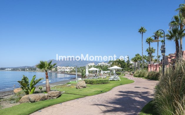 Revente - Maison mitoyenne - Estepona  - Estepona Centro