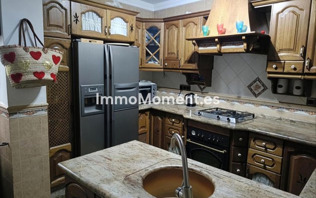 Revente - Maison mitoyenne - Intérieur                       - Coín