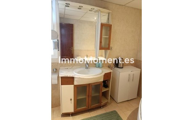 Revente - Maison mitoyenne - Intérieur                       - Coín