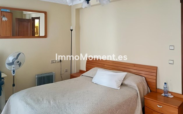 Revente - Maison mitoyenne - Intérieur                       - Coín