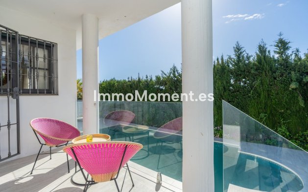 Wiederverkauf - Freistehende Villa - Estepona  - New Golden Mile