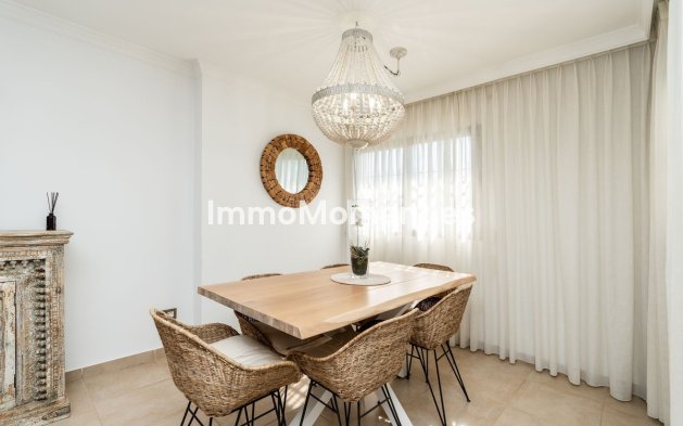 Wiederverkauf - Freistehende Villa - Estepona  - New Golden Mile