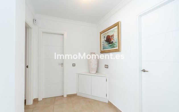 Wiederverkauf - Freistehende Villa - Estepona  - New Golden Mile