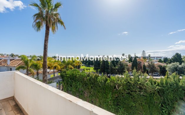 Wiederverkauf - Freistehende Villa - Estepona  - New Golden Mile