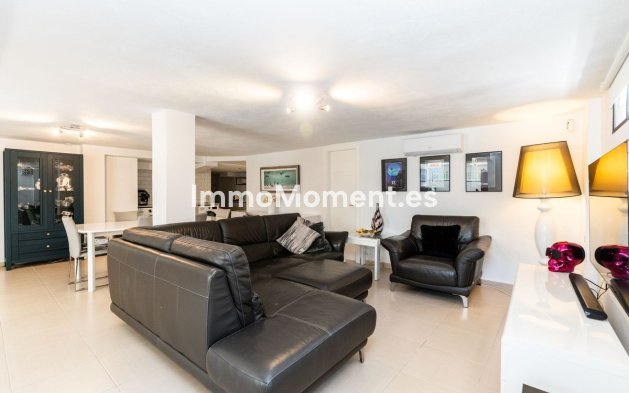 Wiederverkauf - Freistehende Villa - Estepona  - New Golden Mile