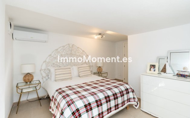 Wiederverkauf - Freistehende Villa - Estepona  - New Golden Mile