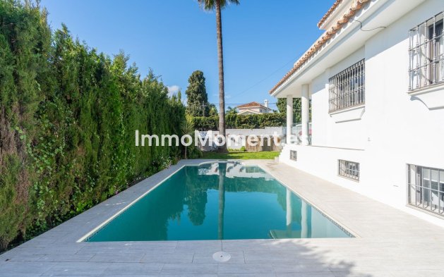 Wiederverkauf - Freistehende Villa - Estepona  - New Golden Mile