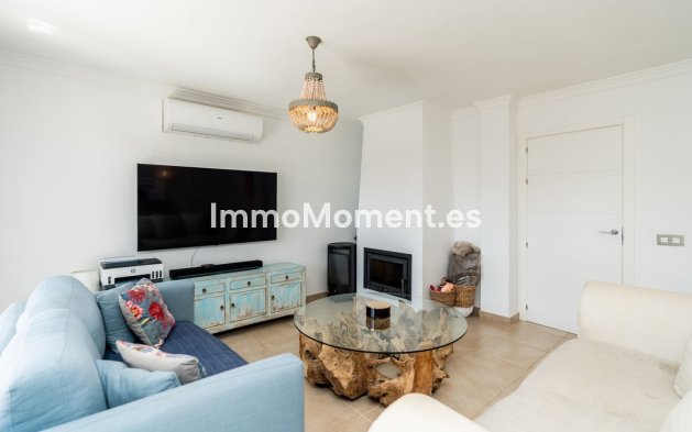 Wiederverkauf - Freistehende Villa - Estepona  - New Golden Mile