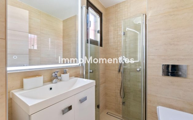 Resale - Townhouse - Torrevieja - Aguas Nuevas