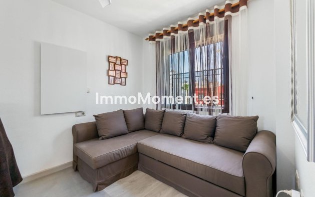 Resale - Townhouse - Torrevieja - Aguas Nuevas