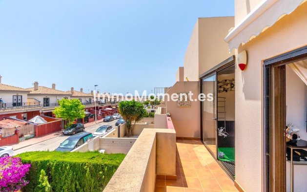 Resale - Townhouse - Torrevieja - Aguas Nuevas