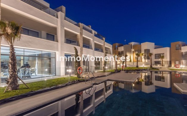 Reventa - Apartamento - Marbella - Artola