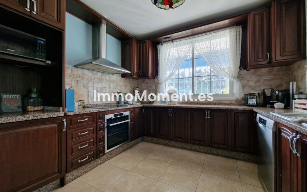 Reventa - Villa - Marbella - Guadalmina Baja