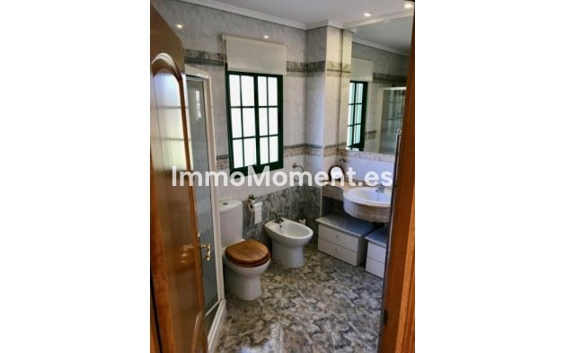 Reventa - Villa independiente - Benidorm - Benidorm Centro