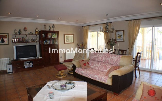 Wiederverkauf - Freistehende Villa - Alfaz del Pi - L'Alfás del Pi Centro