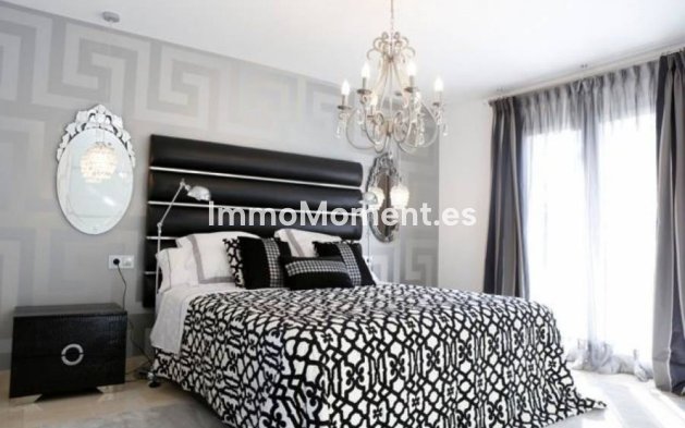 Reventa - Villa independiente - Alicante - Alicante Centro